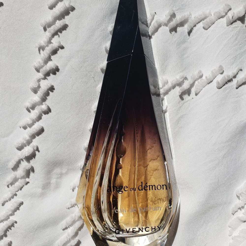 Givenchy Ange ou Demon
